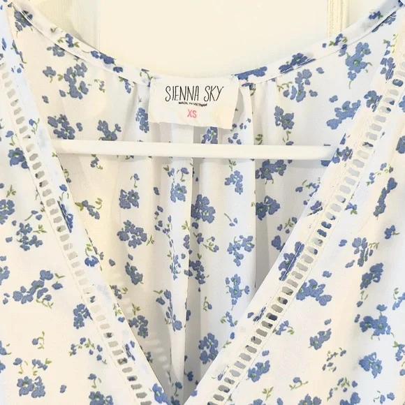 2/$20: Faux Wrap Floral Dress - Picture 5 of 5